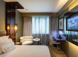 Altis Grand Hotel, hotel with hot tubs in Lisbon