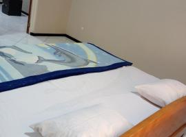 Royalty Lodge and Events, hotel i Takoradi