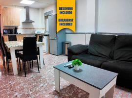 Apartalux Playa Arenal, hotel a Burriana