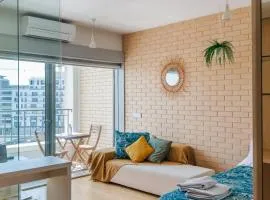 Dragon View Watch the Game