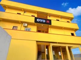 SPOT ON Hotel Lakeside, Hotel in Hyderabad