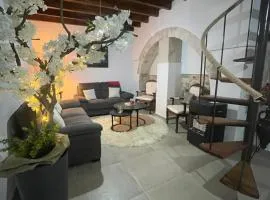 Το Αρχοντικόν