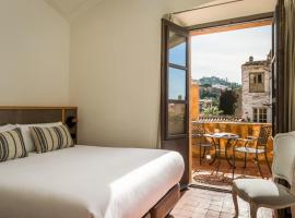 BYPILLOW Cluc Begur, hotel em Begur