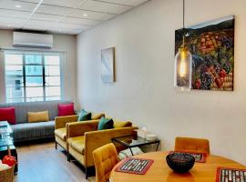Pepper Korrel - Paarl - Self Catering Apartment, Hotel in Paarl