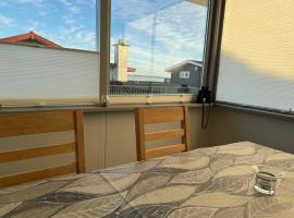 Cozy Cottage With A View Of Kerteminde Fjord, khách sạn ở Munkebo