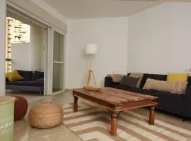 Tranquil Poleg Retreat by the Sea