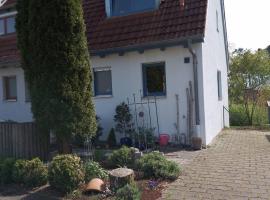 Ferienhaus Mensch & Hund, khách sạn ở Pleinfeld