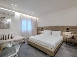 Athensis Central Suites