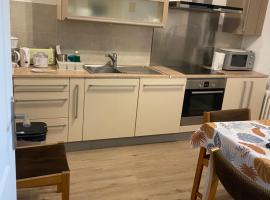 Appartement Kylie, hotel a Néris-les-Bains