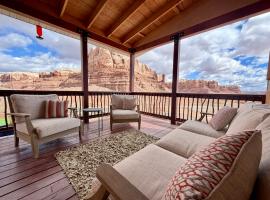 The Retreat at Calf Canyon, hotel dengan parkir di Bluff