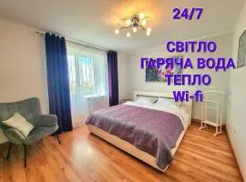СВІТЛО ЦІЛОДОБОВО Просторі апартаменти біля гідропарку Топільче
