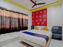 Hotel O Mayur, хотел в Sarkhej