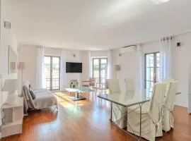 Rue d Antibes 2ch, 2 SDB, clim, balcon