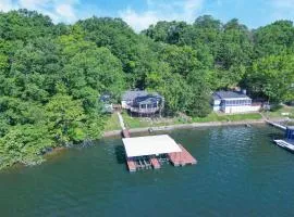 Lakefront Family Home Private Dock with Huge Views