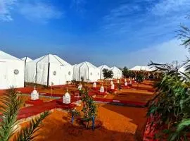 Azadic luxury tents