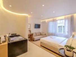 Athensis Central Suites