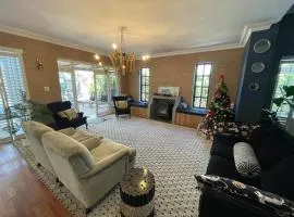 Fun, Sunny and Spacious