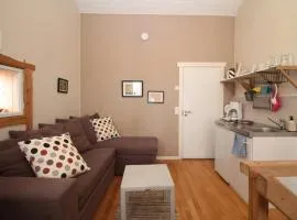 Central Studio for 2 with Sauna