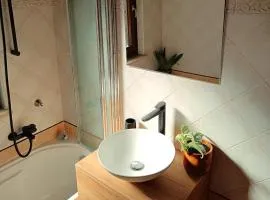 RESIDENZA AURORA - bright spacious House with Garden & outdoor Patio - Ardea - Tor San Lorenzo