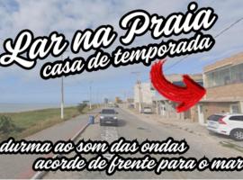 Lar na Praia Casa de Temporada – hotel w mieście Marataízes