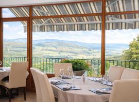 Logis Hôtel-Restaurant Au Vieux Morvan, au cœur de la Bourgogne, Piscine & Spa, Hôtel Climatisé, hotel in Château-Chinon