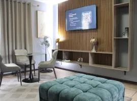 Stonewall Luxury Apartment