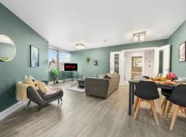 Central Brighton Gem The Lanes Serviced Accommodation & Short Let Modern 2 Bed Sleeps 5 Minutes to Beach & Free WiFi