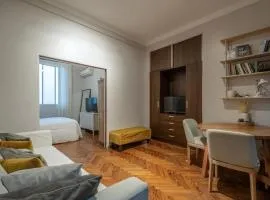 Luminoso departamento en microcentro frente al obelisco