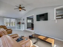 Peaceful Retreat with Private Hot Tub in New Albany