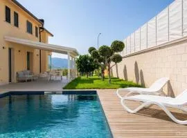 Villa Uluvud with Pool Gym Sauna