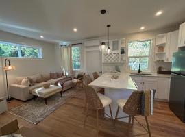 Retreat to Quail Cottage, hôtel à Chemainus