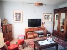 Have a warm home in the center of Alsancak