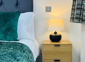 Modern Executive Suite, Central Swindon