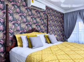 Safari Paradise, hotel em Trofwi