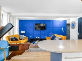 Diamond 3 Bedroom Apartment-Free Parking-Walk to Station-WA1