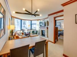 Ski-InandSki-Out! 2BR Resort Condo with Pool, Hot Tub, Hotel in Olympic Valley