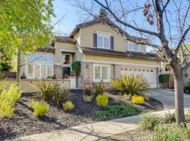 Fairfield Wine Country Getaway with Backyard Oasis!