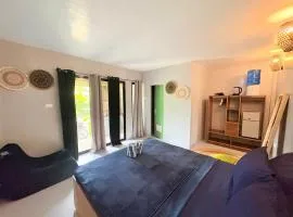 Jaydy Guest House