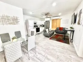 Uniktrend Campo Rd Home by SD Stay