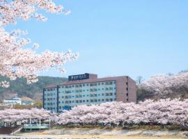 KensingtonResort JirisanNamwon, Hotel mit Pools in Namwon