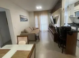 Apartamento com 2 vagas de garagem, próximo a roda gigante