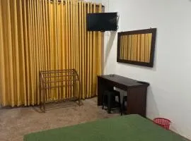 Solace More Hotel - Borella 2