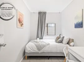 Signature Double Room in Auburn - Shared Bathroom