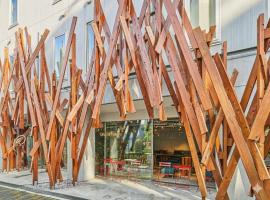 ONE@Tokyo by insomnia, недорогой отель в Токио