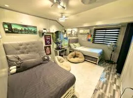 Gray Room The White Haven In Clark