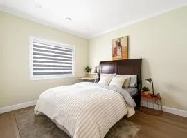Modern Vancouver Private Room-15 Mins to Downtown