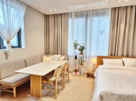 Cozystay-Beomeo, hotel i Hyomok