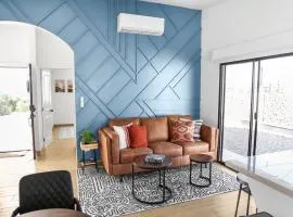 Walk to Wineries - Private Gated Property - Fire Pit