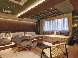 illi Eme Tokyo-Toranomon