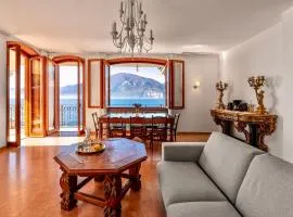 Lakefront Villa Elena by GardaDoma